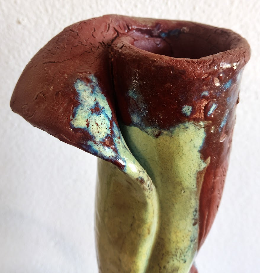 vase green and brown paperlike