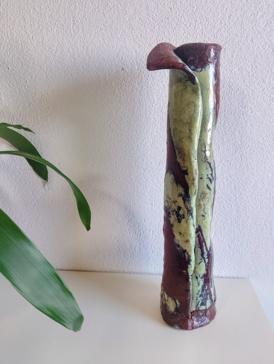 vase green and brown paperlike